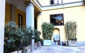 Mico 1 Bedroom Apartment - Youhosty
