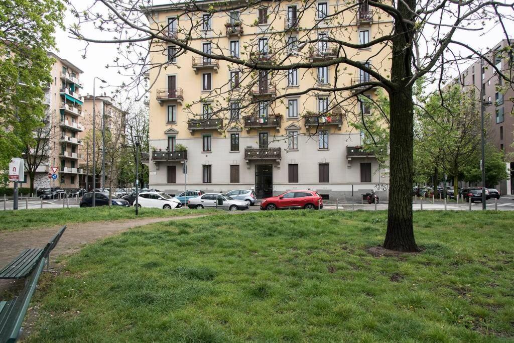 Mico 1 Bedroom Apartment - Youhosty Milan Extérieur photo