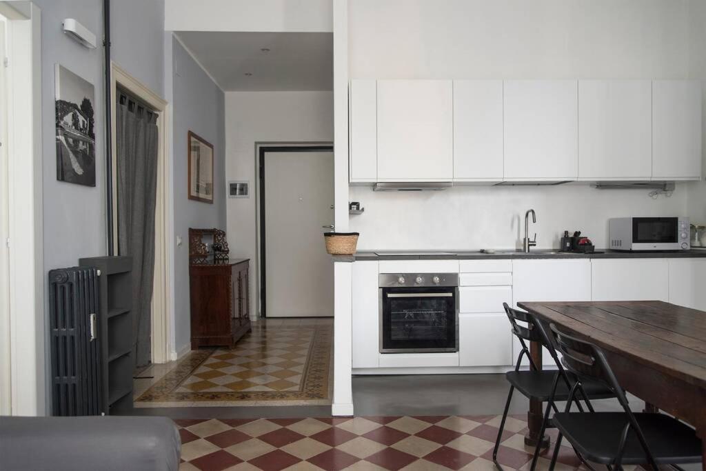 Mico 1 Bedroom Apartment - Youhosty Milan Extérieur photo